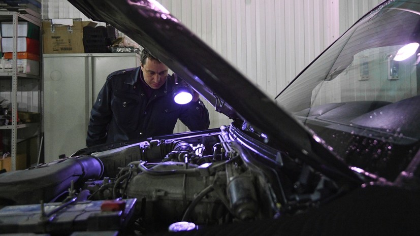 Автоэксперт Кадаков предложил автовладельцам договариваться о ремонте машин с дилерами