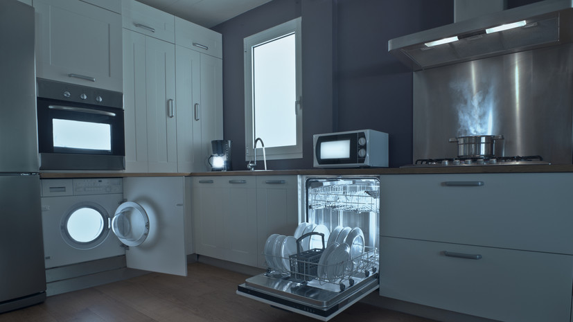 Хакер RaHDIt предупредил о возможной прослушке через бытовую электронику