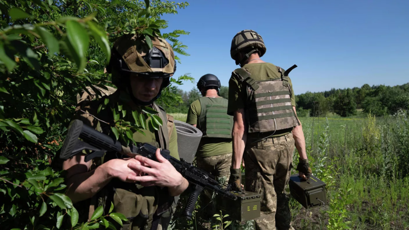 В ДНР заявили, что нацбатальоны расстреливают под Авдеевкой пытающихся сдаться срочников