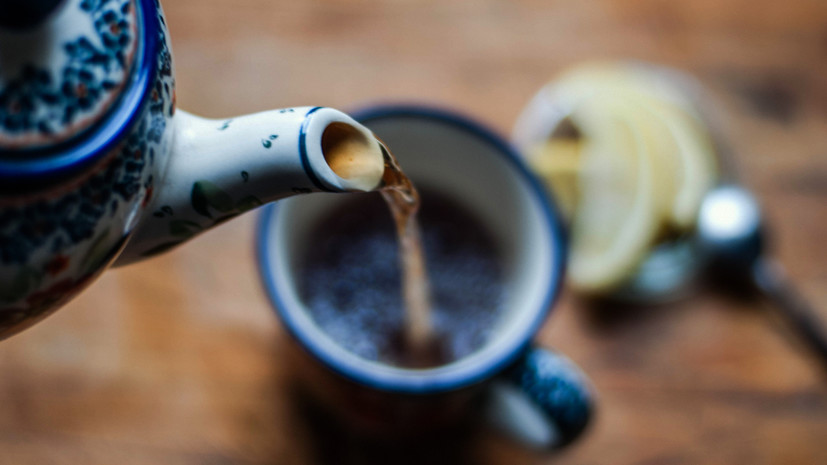 Диетолог Арзамасцев рассказал о возможных рисках употребления крепкого чая