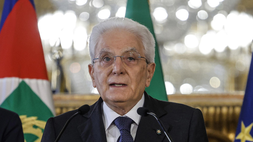 Президент Италии назначил досрочные выборы в парламент страны на 25 сентября