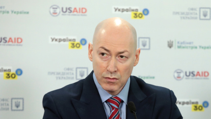 Суд в Москве заочно арестовал украинского журналиста Гордона за фейки о ВС России 