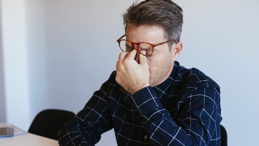 Психолог Сушкова назвала стадии эмоционального выгорания