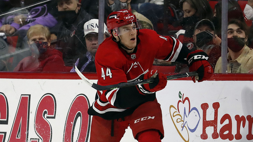 «Чемпионат»: ХК «Спартак» подпишет контракт с защитником «Каролины» Кином