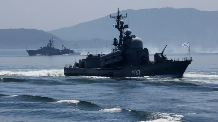 ВМФ России уничтожил в порту Одессы военный корабль Украины и склад с ракетами Harpoon