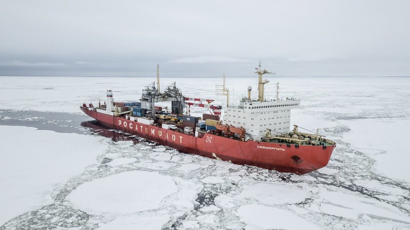 В «Атомфлоте» назвали самый сложный месяц для навигации по льдам