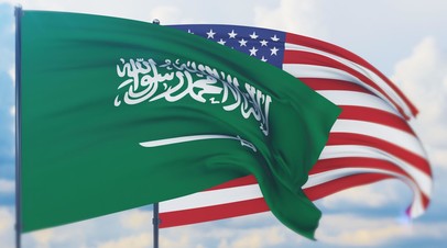Флаги Саудовской Аравии и США