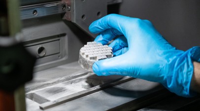 Магнит в процессе печати на 3D-принтере
