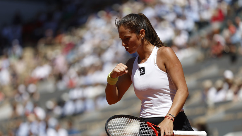 Касаткина обыграла Рыбакину и вышла во второй круг теннисного турнира в Сан-Хосе