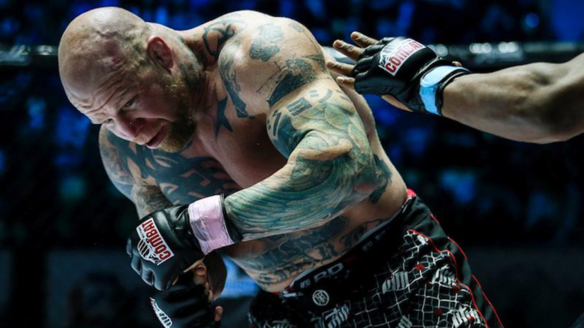 Монсон заявил, что сдаст свой американский паспорт