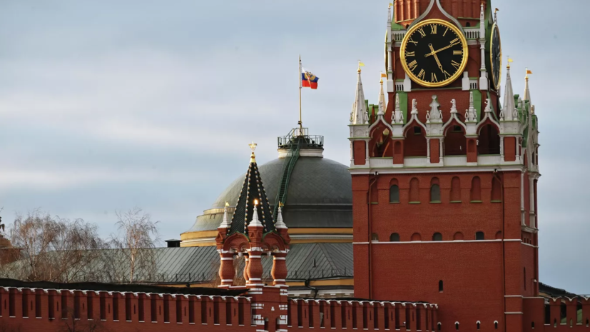 В Кремле назвали возмутительными слова премьера Эстонии о сносе советских памятников