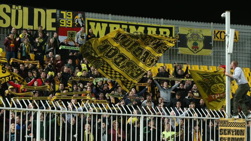 Дортмундская «Боруссия» обыграла «Байер» в матче первого тура Бундеслиги