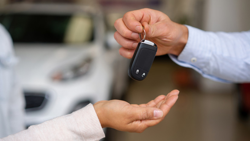 В России число объявлений о продаже премиальных авто выросло более чем на 65% за год