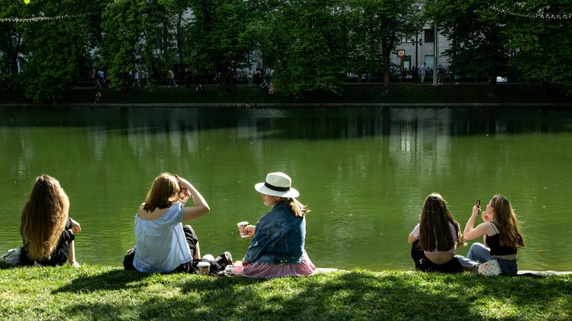 Синоптик Позднякова спрогнозировала жаркую погоду в Москве в выходные