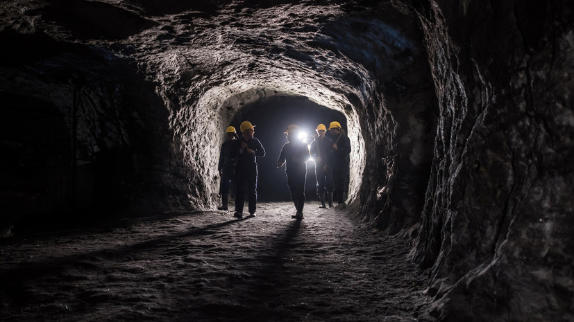 Минугля ДНР: всех 109 горняков шахты имени Засядько подняли на поверхность 