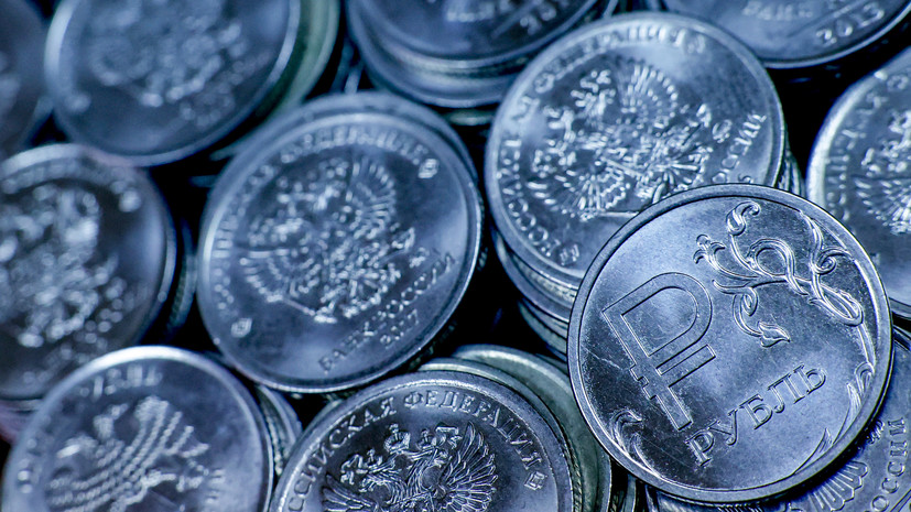 Аналитик Мильчакова спрогнозировала динамику курса рубля до конца лета