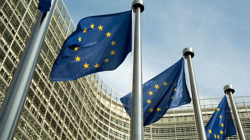 Спикер парламента Венгрии назвал политику антироссийских санкций ЕС «насквозь ошибочной»