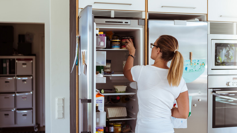 Диетолог Соломатина посоветовала не хранить отварной рис в течение долгого времени в холодильнике