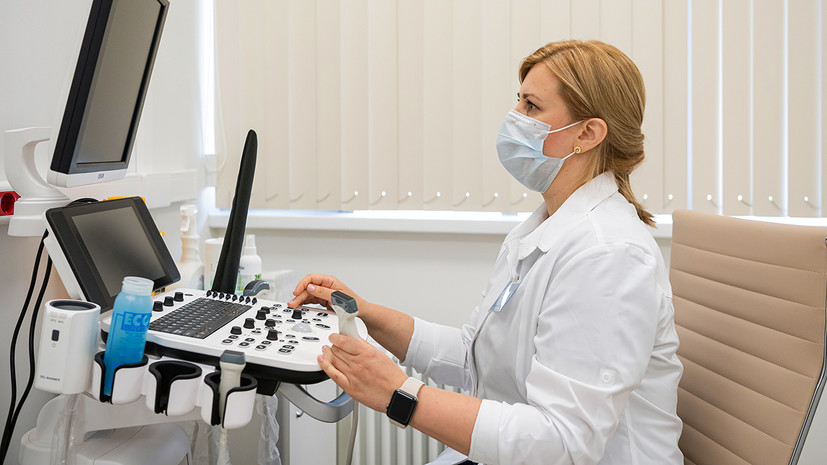 В поликлиники и больницы Москвы поставили более 10 тысяч единиц оборудования с начала года