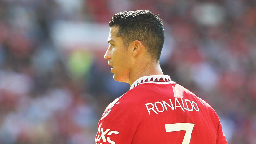 CBS: Роналду недоволен работой тен Хага, но готов остаться в МЮ