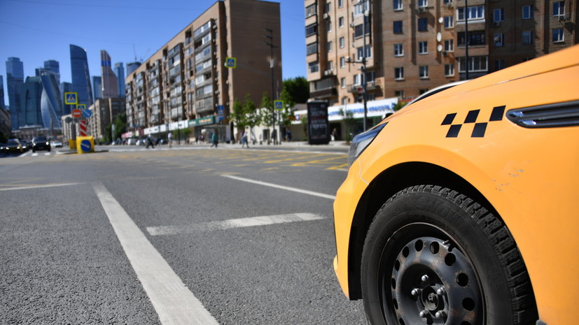 Эксперт по кадрам Валинуров спрогнозировал рост спроса на услуги таксистов в конце года
