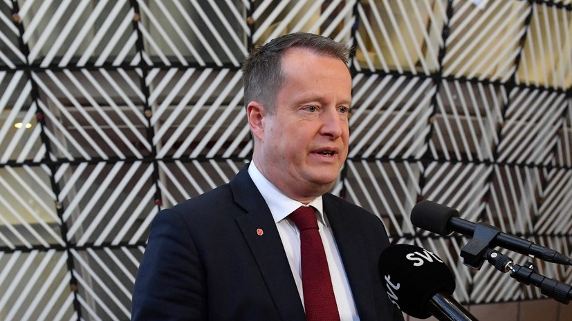 Шведский министр не поддержал полный запрет выдачи виз россиянам