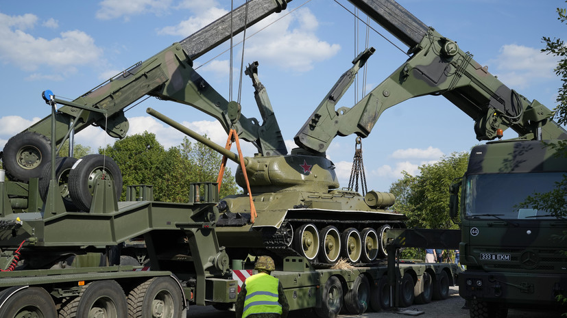 Танк Т-34 и другие военные памятники Нарвы перейдут в собственность эстонского государства