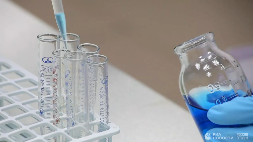 Иммунолог Крючков сравнил симптомы новых штаммов COVID-19 с симптомами ОРВИ