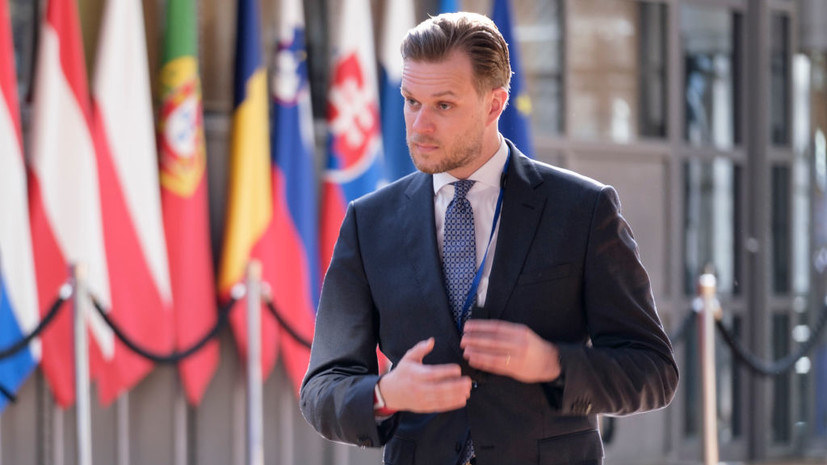 Политолог осудил идею главы МИД Литвы спрашивать россиян на границе о принадлежности Крыма