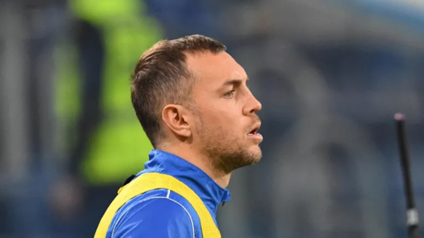 Агент Дзюбы объяснил, почему футболист не общается с прессой