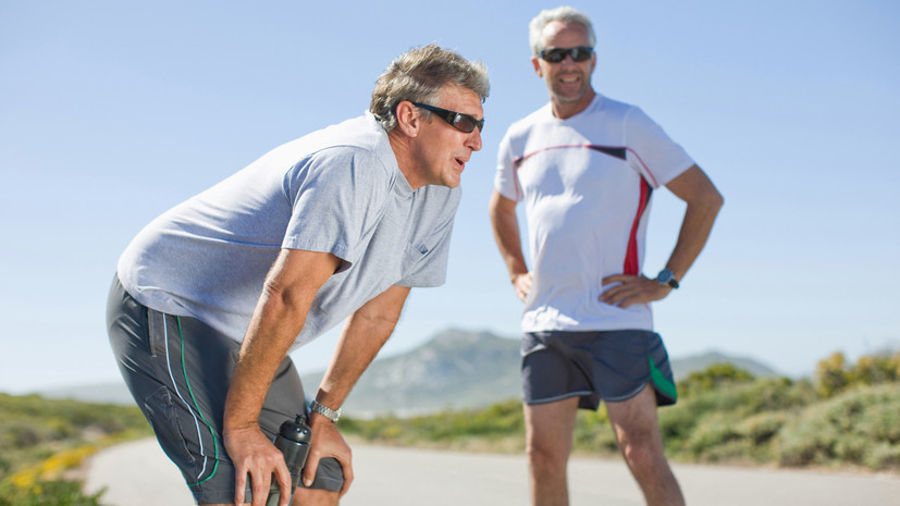 Кардиолог Серебрянский назвал одышку одним из возможных признаков гипертонического криза