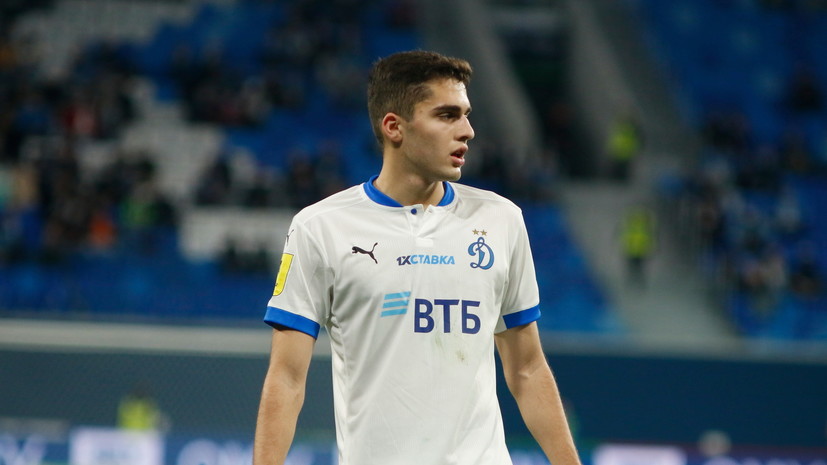 Мостовой считает, что Захаряну надо уезжать в «Челси»