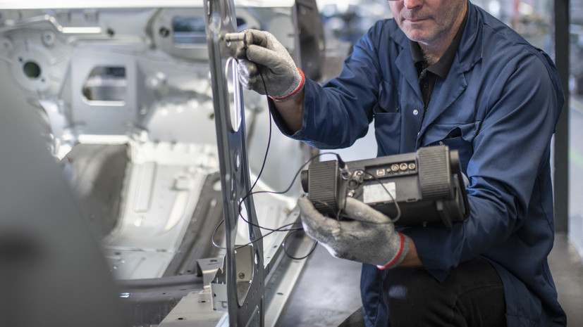 В ЯНАО назвали сферы деятельности, которые выбирают прибывшие из ЛНР и ДНР