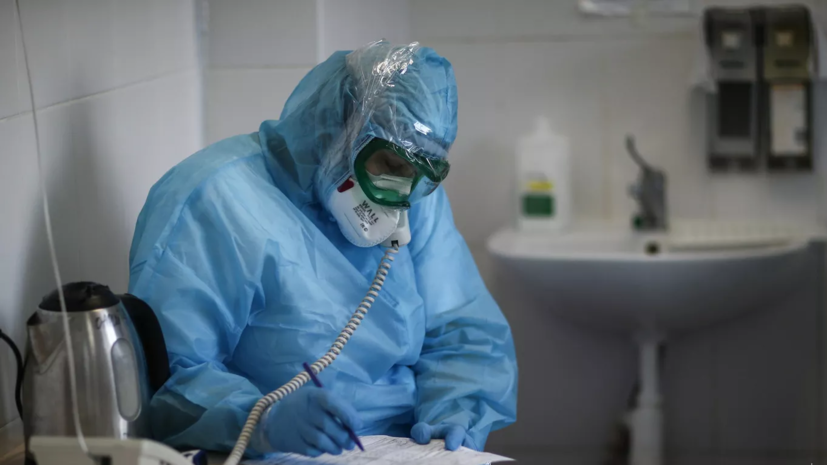 В Удмуртии выявили 890 случаев COVID-19 за сутки