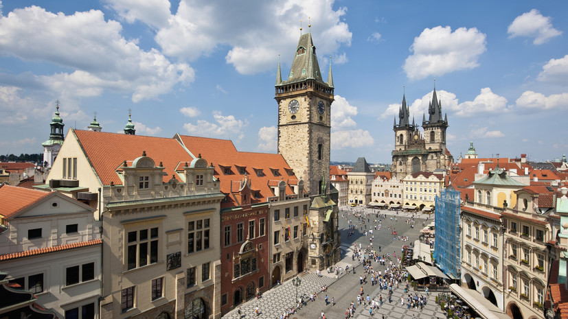 В Праге проходит антиправительственный митинг из-за роста цен на газ и инфляции