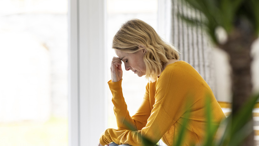 Невролог Хорошев развеял миф о том, что головные боли учащаются при смене сезонов