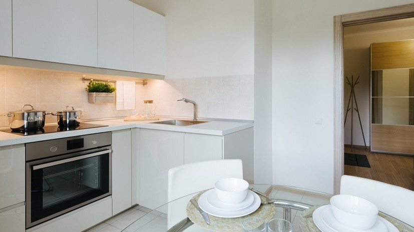 В Москве в рамках программы реновации с жителями заключили более 11 тысяч договоров