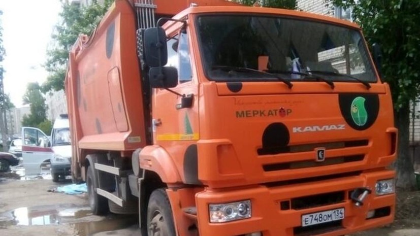 «Она и так переживает трагедию»: на мать погибшей под колёсами мусоровоза девочки завели уголовное дело