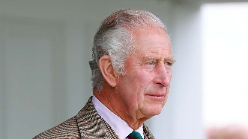 Принц Уэльский Чарльз едет в Шотландию после сообщений о здоровье королевы Елизаветы II