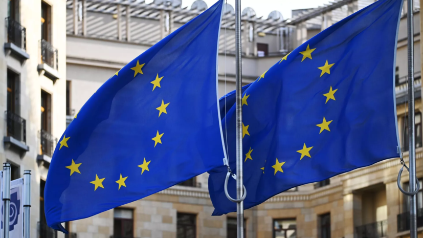 Еврокомиссар: Совет ЕС утвердит 9 сентября предложение заморозить выдачу турвиз россиянам