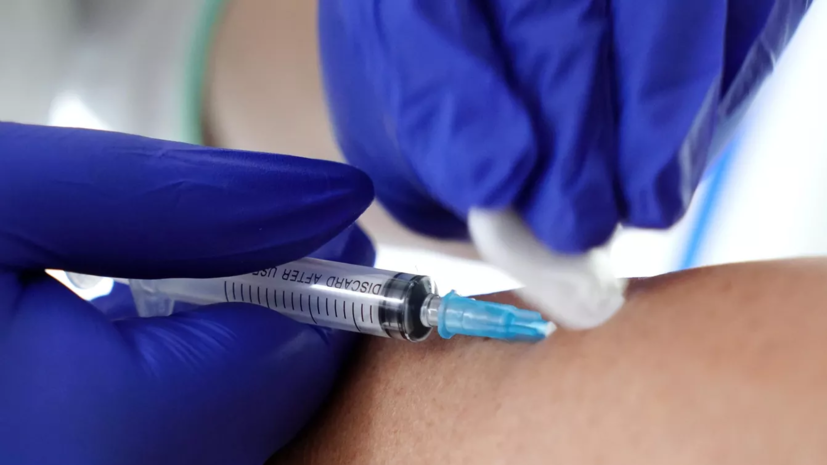 В Оренбургской области прививку от гриппа сделали 144 тысячи человек