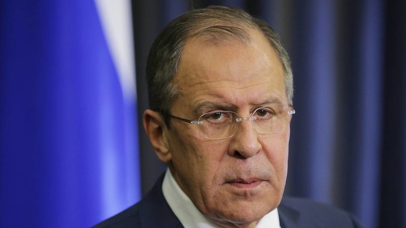 Лавров: западные страны судорожно пытаются сохранить своё доминирование