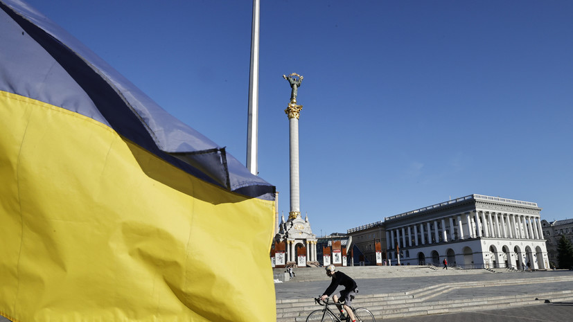 На Украине разработали закон об уголовной ответственности за получение паспорта России