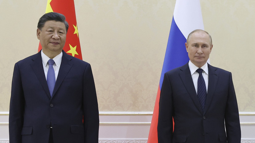 Ушаков назвал хорошей атмосферу на переговорах Путина и Си Цзиньпина