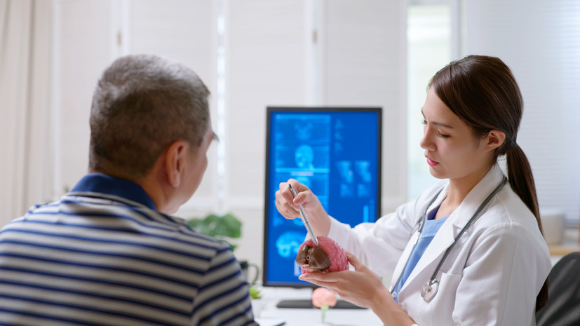 Остеопат Евдокимов назвал инсульт в числе долгосрочных последствий сотрясения мозга