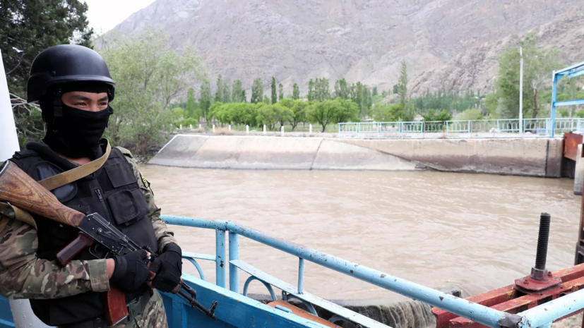 В Таджикистане заявили о ранении четырёх человек при обстреле со стороны Киргизии