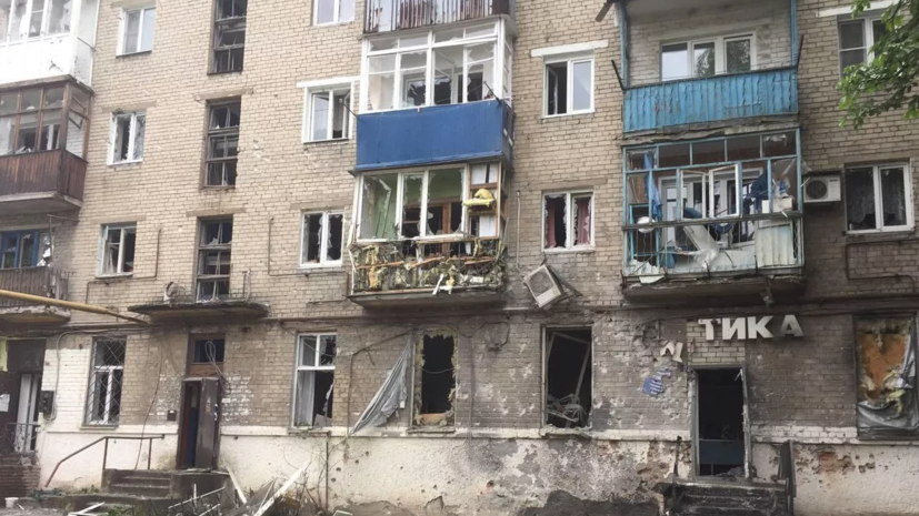 В результате ночного обстрела Донецка погибла женщина и ранен мужчина
