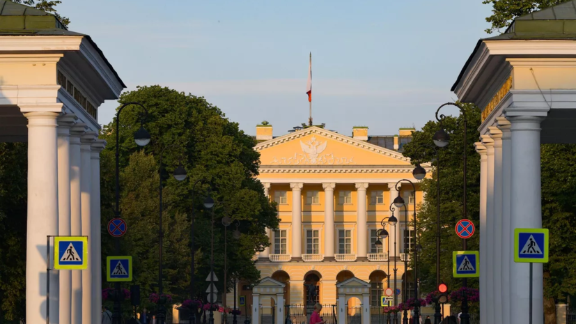 В Петербурге установят мемориальные доски в память о восьми выдающихся горожанах