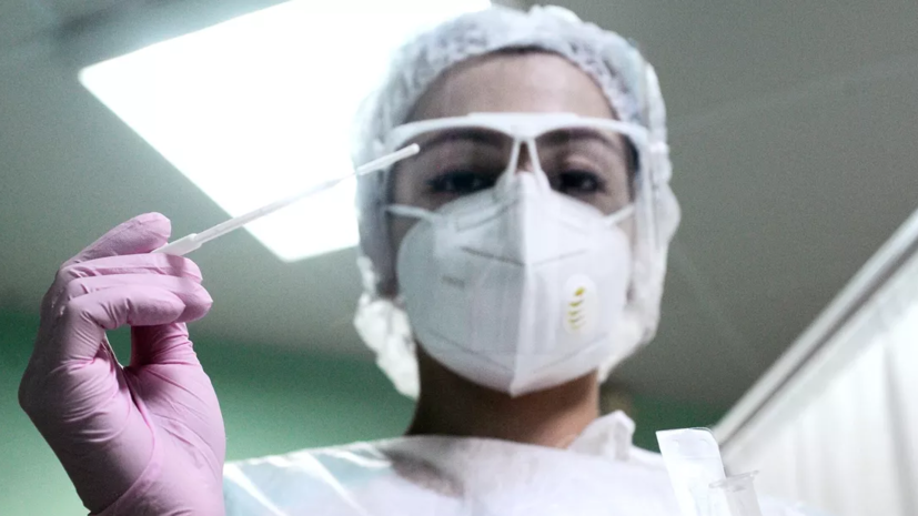 Врач Эдигер посоветовал заболевшим COVID-19 вовремя обращаться за помощью