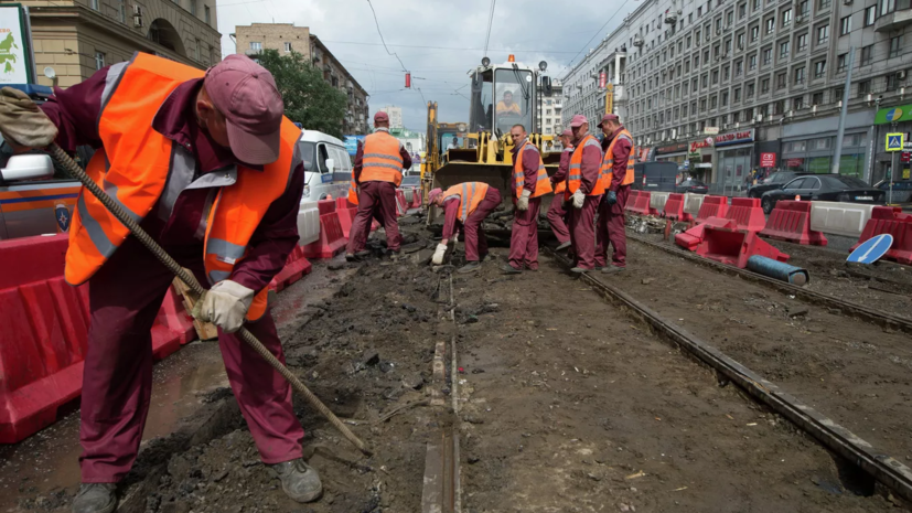 Ликсутов: в Москве обновили 16 км трамвайных путей в 2022 году